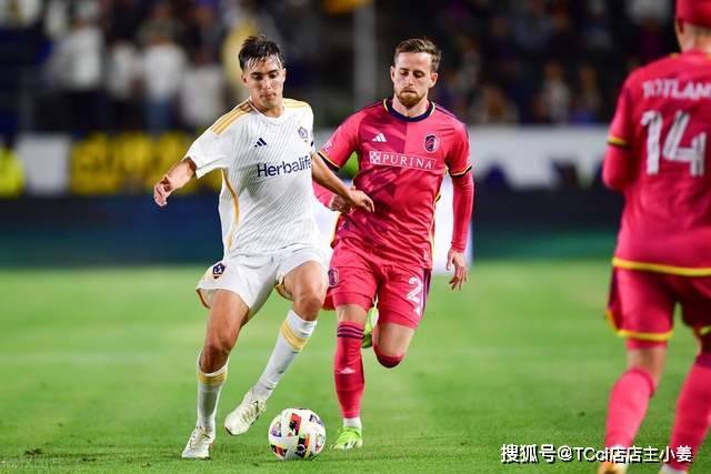 澳门冠军赛第4日林高远领国乒首败 林诗栋3-2张本